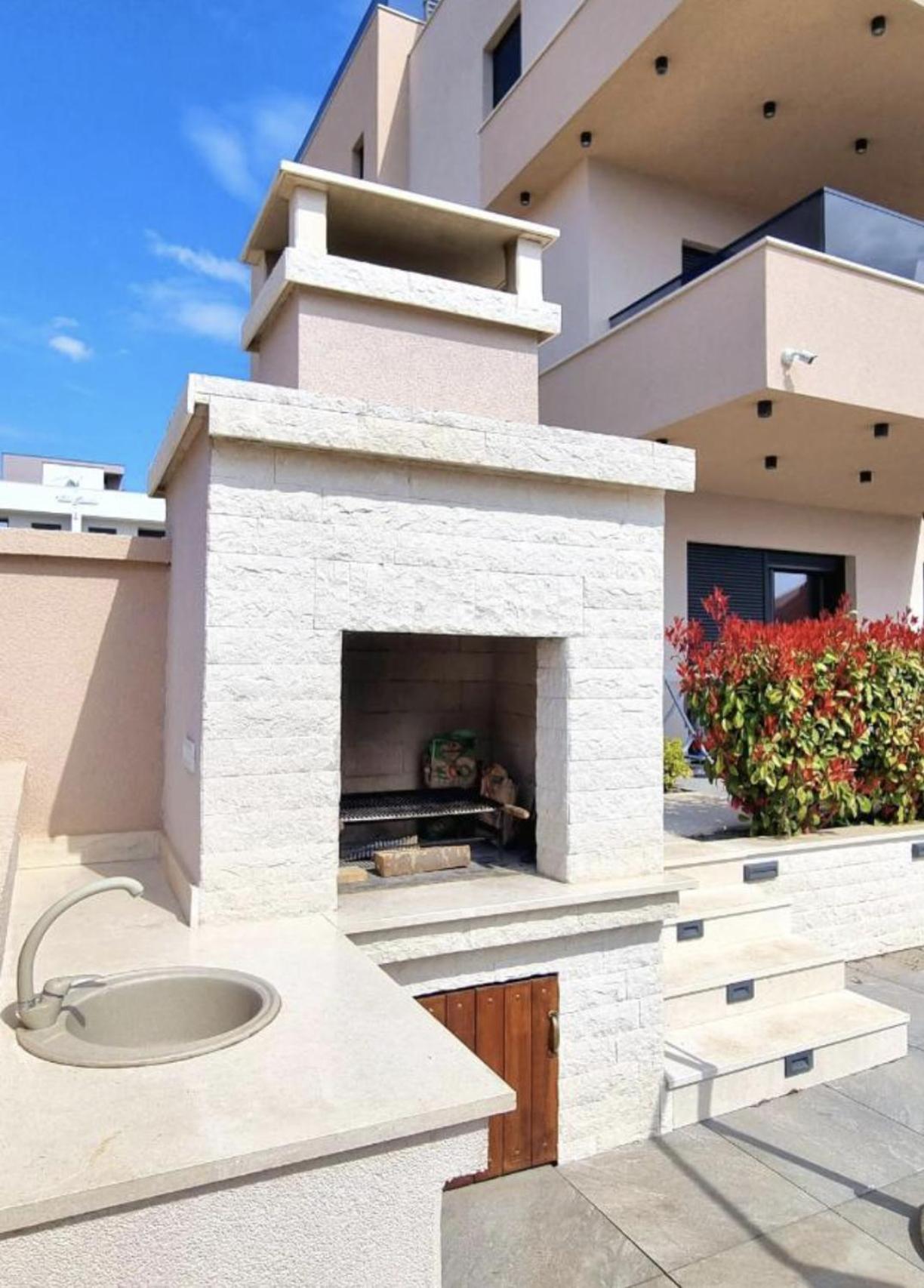 Garden Villa Sveti Filip i Jakov Εξωτερικό φωτογραφία